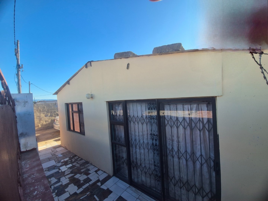 2 Bedroom Property for Sale in Soweto On Sea Eastern Cape